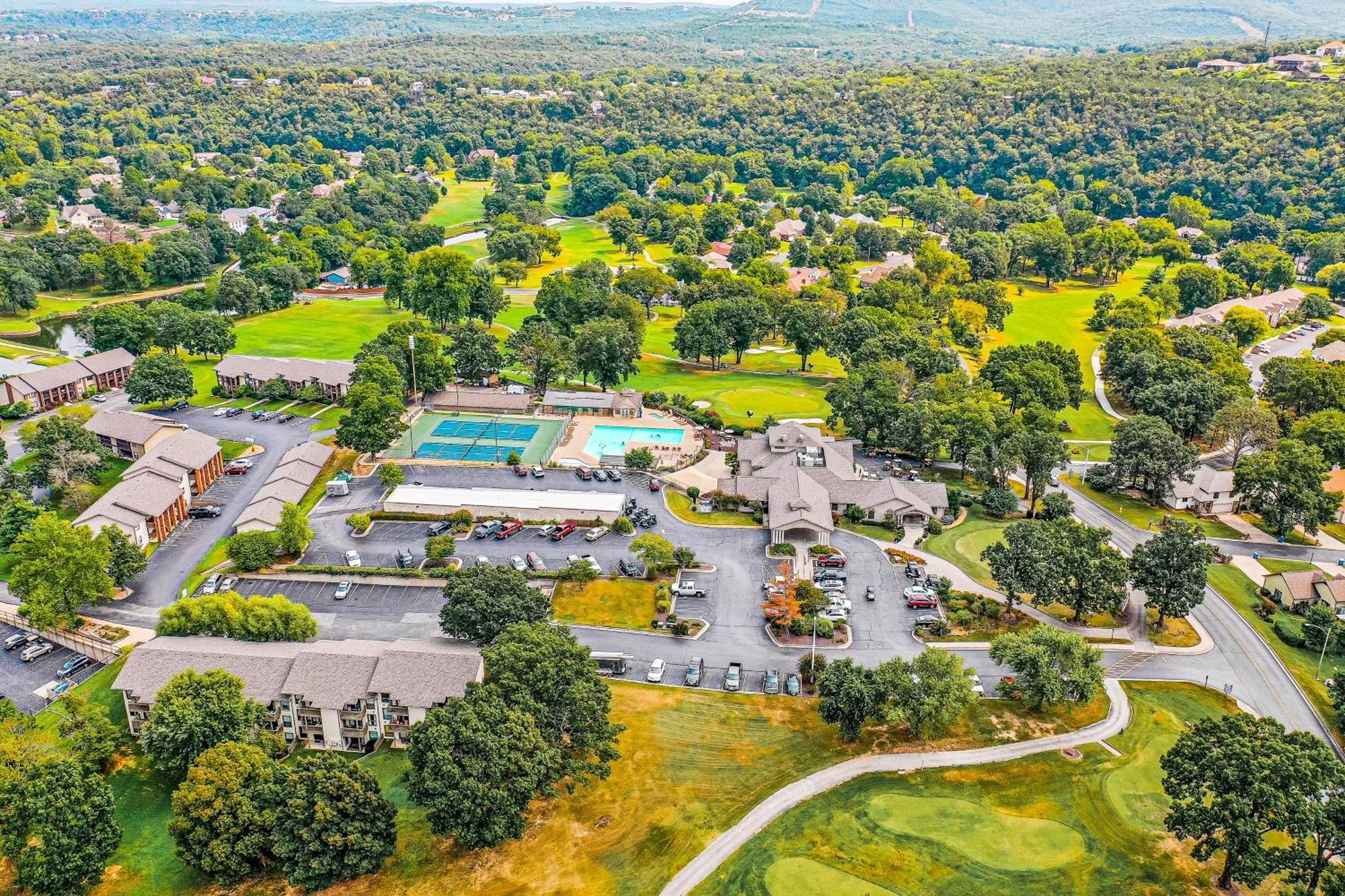 Lofty Retreat & Paradise Pointe Branson Oda fotoğraf